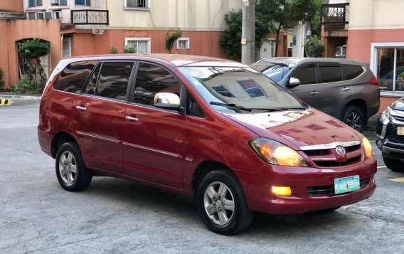 Selling Red Toyota Innova 2005 in Quezon City-5