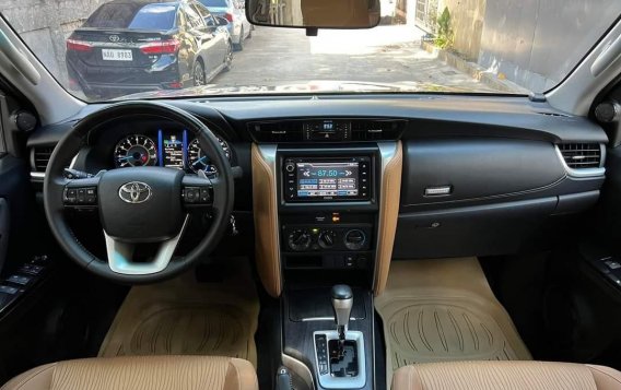 Silver Toyota Fortuner 2017 for sale in Quezon -6