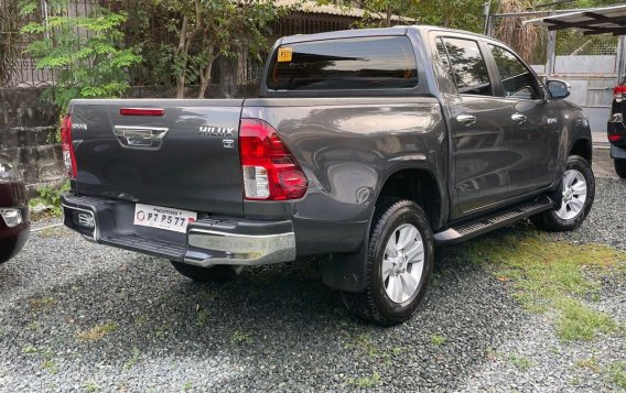 Grey Toyota Hilux 2020 for sale in Quezon City-3