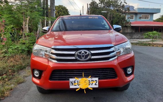 Selling Orange Toyota Hilux 2020 in Imus