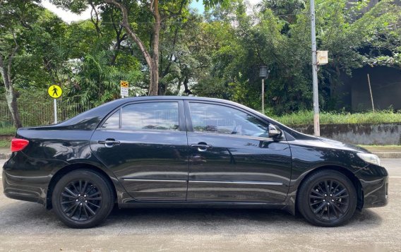 Black Toyota Corolla Altis 2012 for sale in Quezon -3