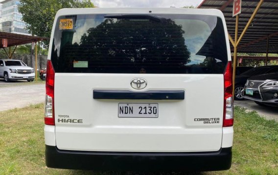 Selling Pearl White Toyota Hiace 2019 in Pasig-4