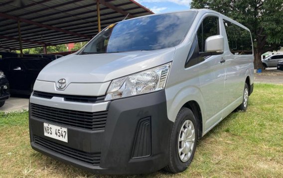 Brightsilver Toyota Hiace 2019 for sale in Pasig -2