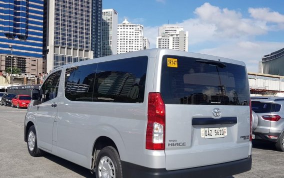 Silver Toyota Hiace 2020 for sale in Pasig-3