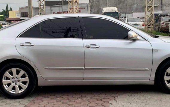 Selling Pearl White Toyota Camry 2007 in Marikina