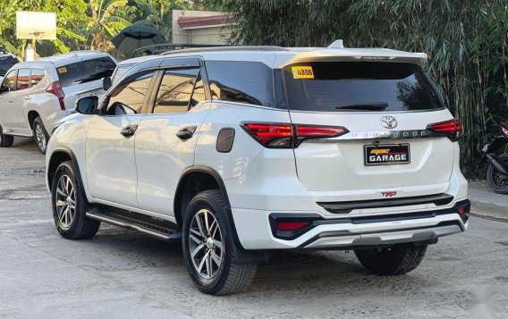 Selling White Toyota Fortuner 2018 in Quezon-3