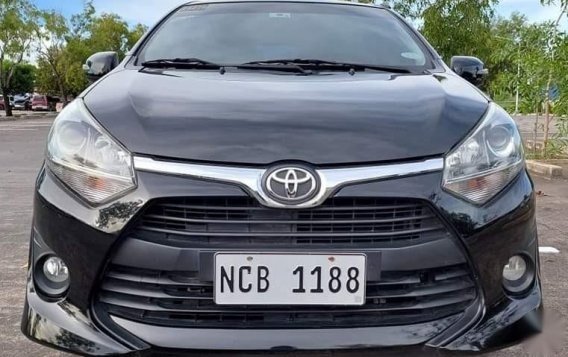 Selling Black Toyota Wigo 2017 in Lucena-2