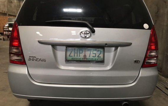 Silver Toyota Innova 2007 for sale in Malabon-3