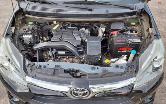 Selling Black Toyota Wigo 2017 in Lucena-5