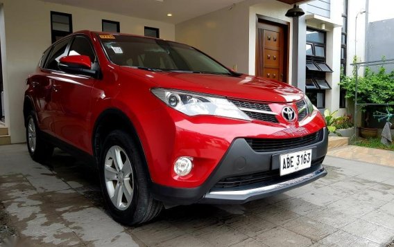 Red Toyota RAV4 2014 for sale in Caloocan -3