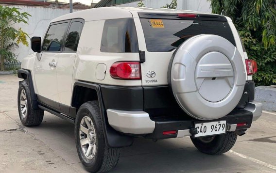 White Toyota Fj Cruiser 2019 for sale in Doña Remedios Trinidad-4