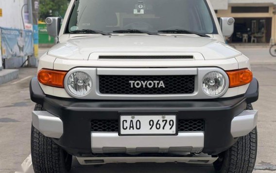 White Toyota Fj Cruiser 2019 for sale in Doña Remedios Trinidad-1
