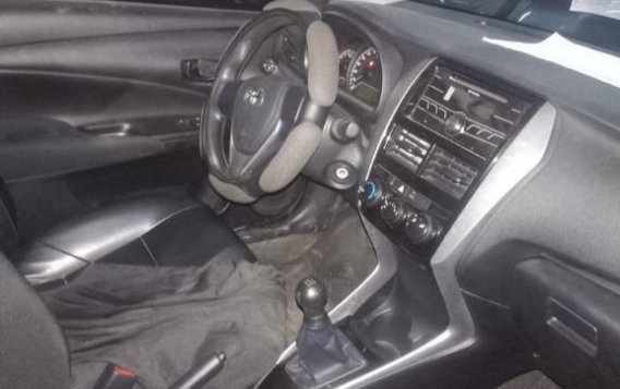 Selling Silver Toyota Vios 2018 in Quezon-8