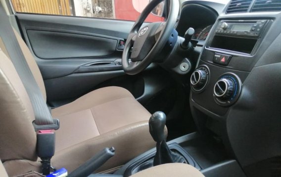 Brightsilver Toyota Avanza 2018 for sale in Quezon -8