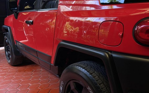 Red Toyota FJ Cruiser 2017 for sale in Taguig-2
