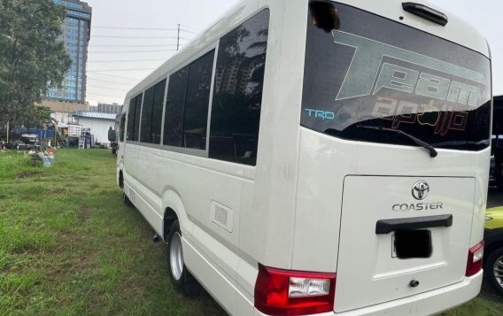 White Toyota Coaster 2019 for sale in Pasay-2