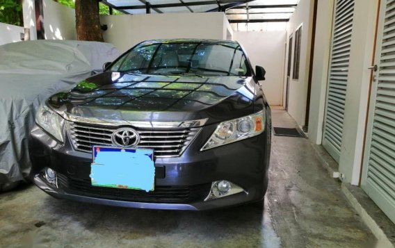 Grey Toyota Camry 2014 for sale in Makati-0