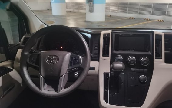 Pearl White Toyota Hiace 2019 for sale in Pateros-8