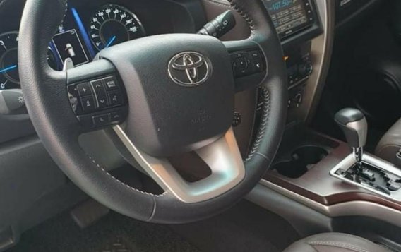 Selling Black Toyota Fortuner 2018 in Pateros-2