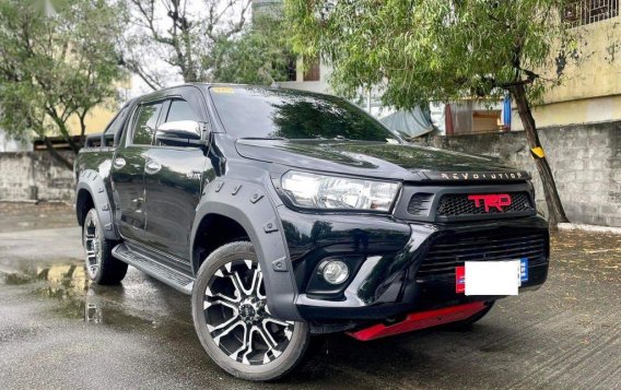 Black Toyota Hilux 2019 for sale in Makati 