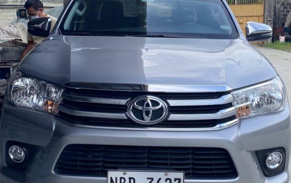 Silver Toyota Hilux 2018 for sale in Marikina-1