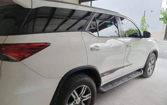 Selling Pearl White Toyota Fortuner 2017 in Baguio-1