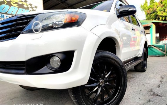 Pearl White Toyota Fortuner 2012 for sale in Imus-1