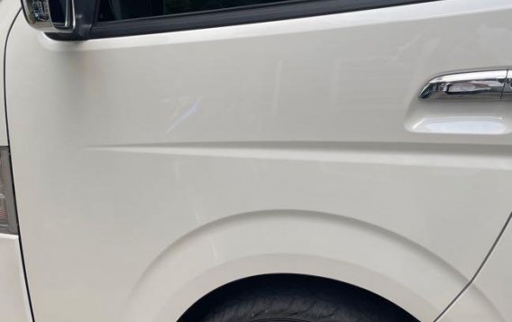 White Toyota Hiace Super Grandia 2018 for sale in Pasig-2