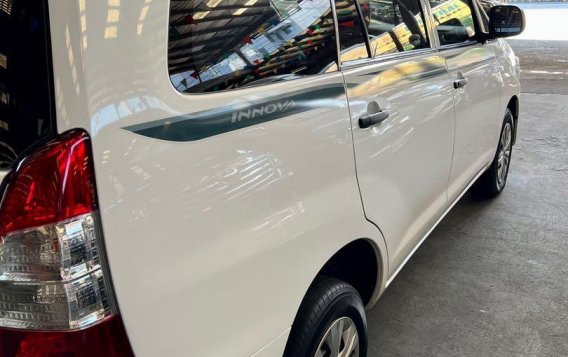 Pearl White Toyota Innova 2016 for sale in San Juan-6