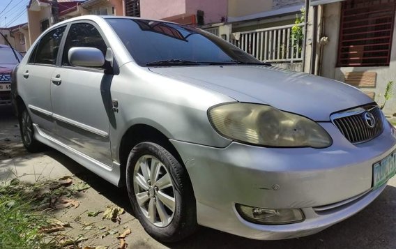 Selling Silver Toyota Corolla Altis 2006 in Pasig-1