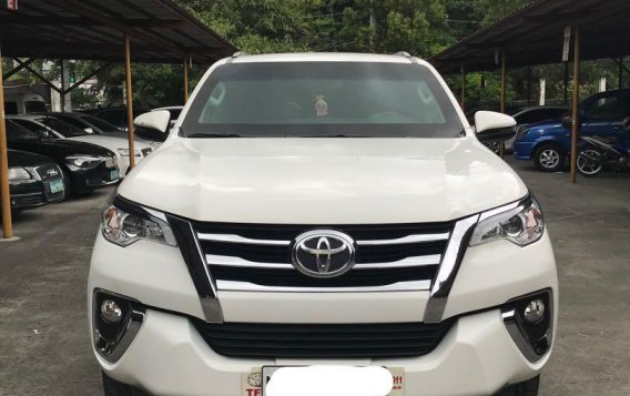 Pearl White Toyota Fortuner 2020 for sale in Automatic-1