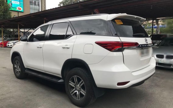 Pearl White Toyota Fortuner 2020 for sale in Automatic-3