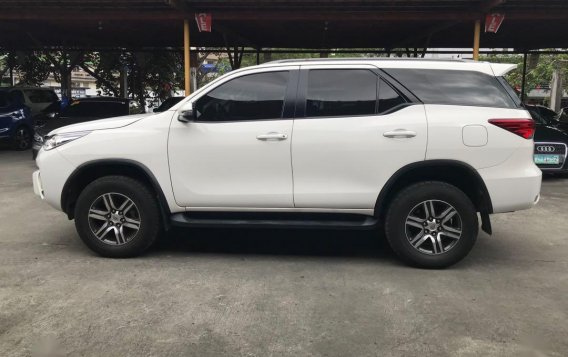 Pearl White Toyota Fortuner 2020 for sale in Automatic-2