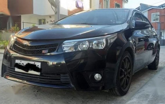 Selling Black Toyota Corolla Altis 2019 in Quezon City-4