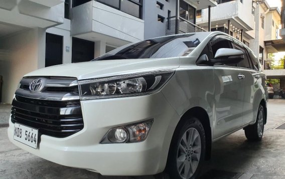 Sell Pearl White 2017 Toyota Innova in Quezon City-3