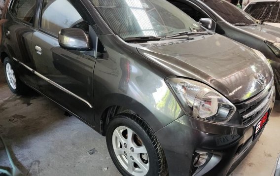 Selling Grey Toyota Wigo 2017 in Quezon-3