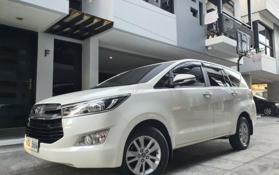 Sell Pearl White 2017 Toyota Innova in Quezon City