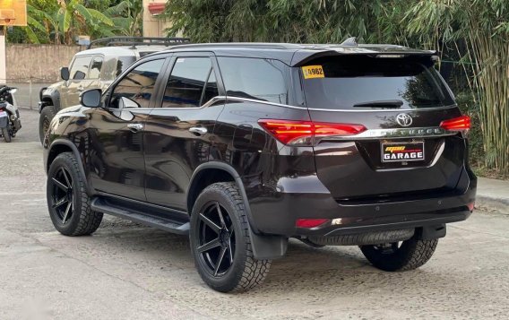 Black Toyota Fortuner 2018 for sale in Automatic-3