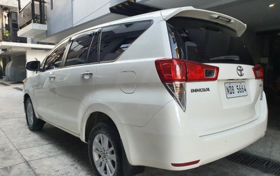 Sell Pearl White 2017 Toyota Innova in Quezon City-9