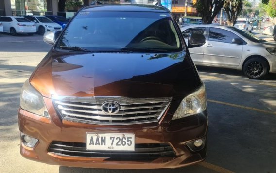 Brown Toyota Innova 2014 for sale in Automatic