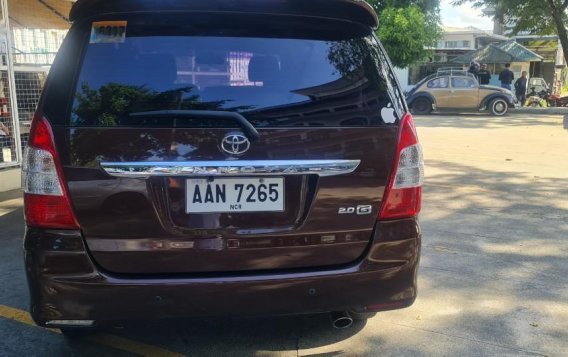 Brown Toyota Innova 2014 for sale in Automatic-1