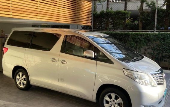 Selling Pearl White Toyota Alphard 2011 in Pasig-1