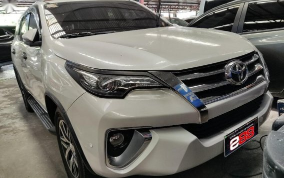 Pearl White Toyota Fortuner 2018 for sale in Quezon