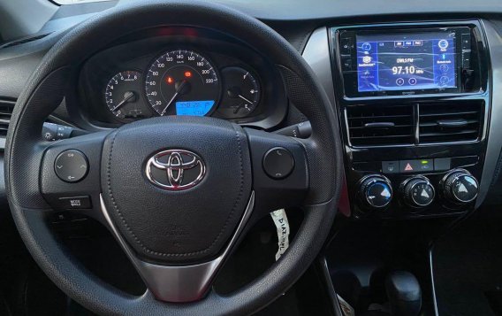 Selling Red Toyota Vios 2021 in Makati-2