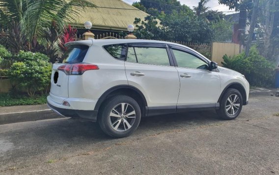 White Toyota RAV4 2017 for sale in Iloilo-3