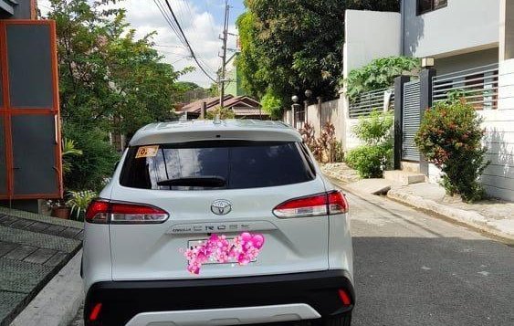 Pearl White Toyota Corolla Cross 2021 for sale in Cainta-5