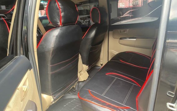 Black Toyota Hilux 2014 for sale in Cebu City-7