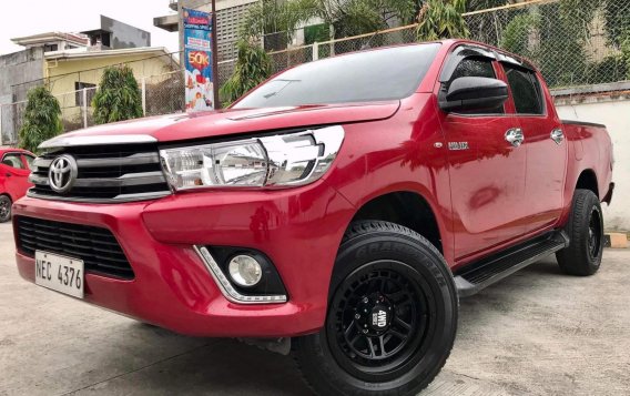 Red Toyota Hilux 2019 for sale-3