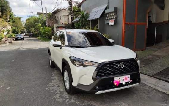 Pearl White Toyota Corolla Cross 2021 for sale in Cainta-4