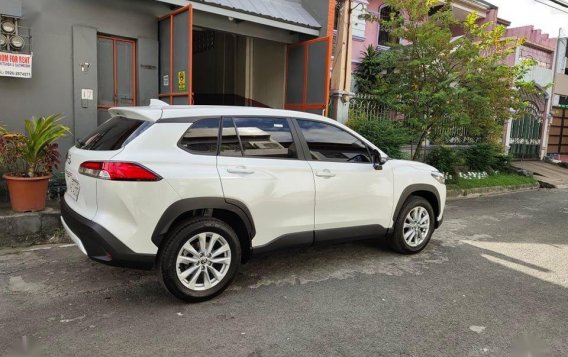 Pearl White Toyota Corolla Cross 2021 for sale in Cainta-6